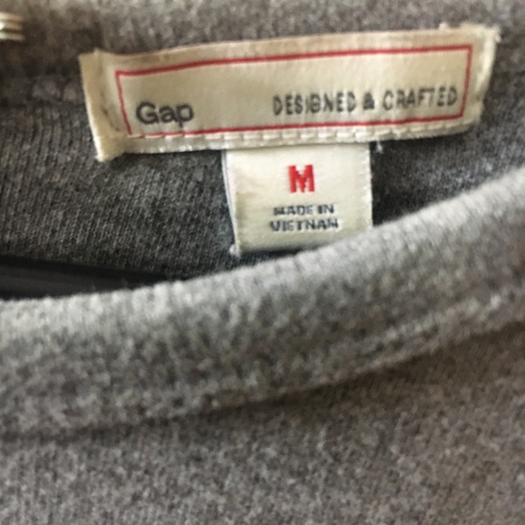 Gap Stylish Fitted Peplum with Zipper Detail - Picture 3 of 6